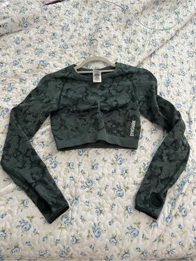 Gymshark Dark Green Camo Cropped Long-Sleeve Top